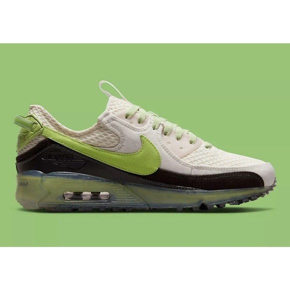Nike Air Max 90 Terrascape Vivid Green New DM0033-001 Mens Size 11.5